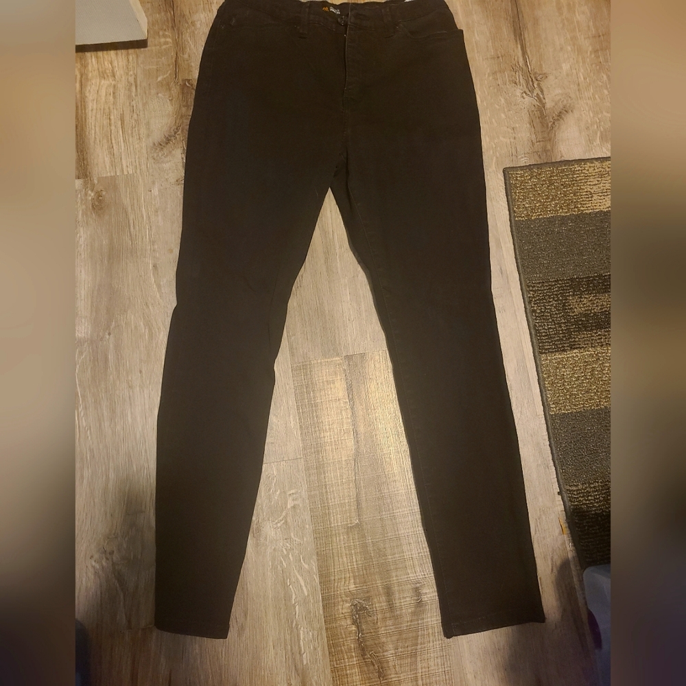 Women's jeans